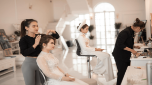 Dịch vụ trang điểm make up