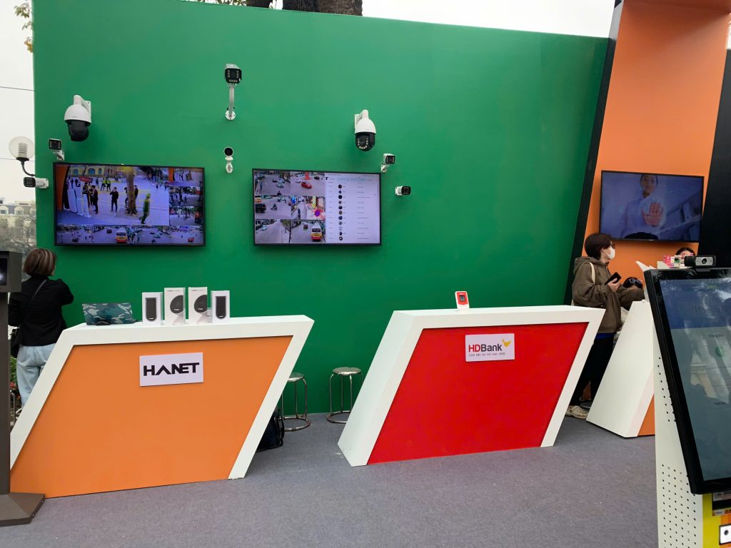 Thuê tivi & tivi cảm ứng giá rẻ tại Hà Nội | Gọi ngay để được giao hàng miễn phí